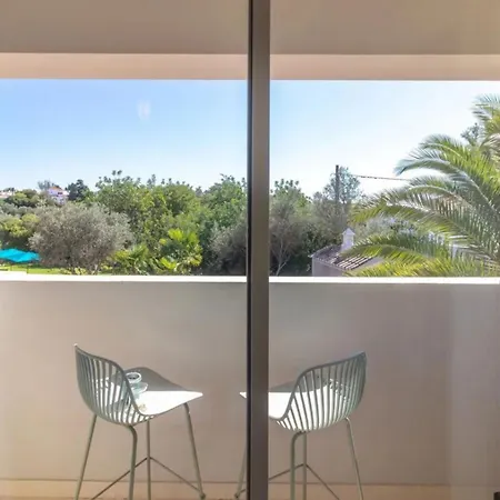 Large 4 Bedroom With Heated Swimming Pool Carvoeiro (Lagoa)